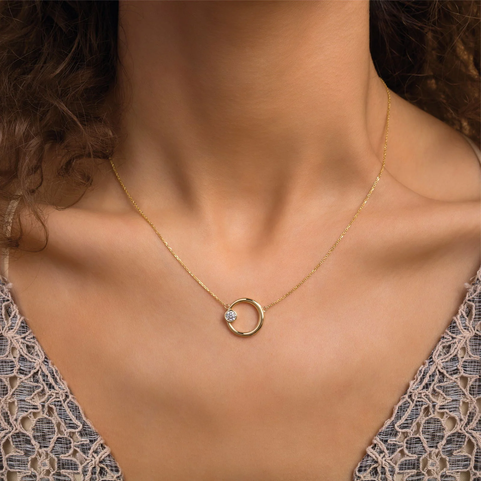 Adilah Diamond Necklace - Image 3