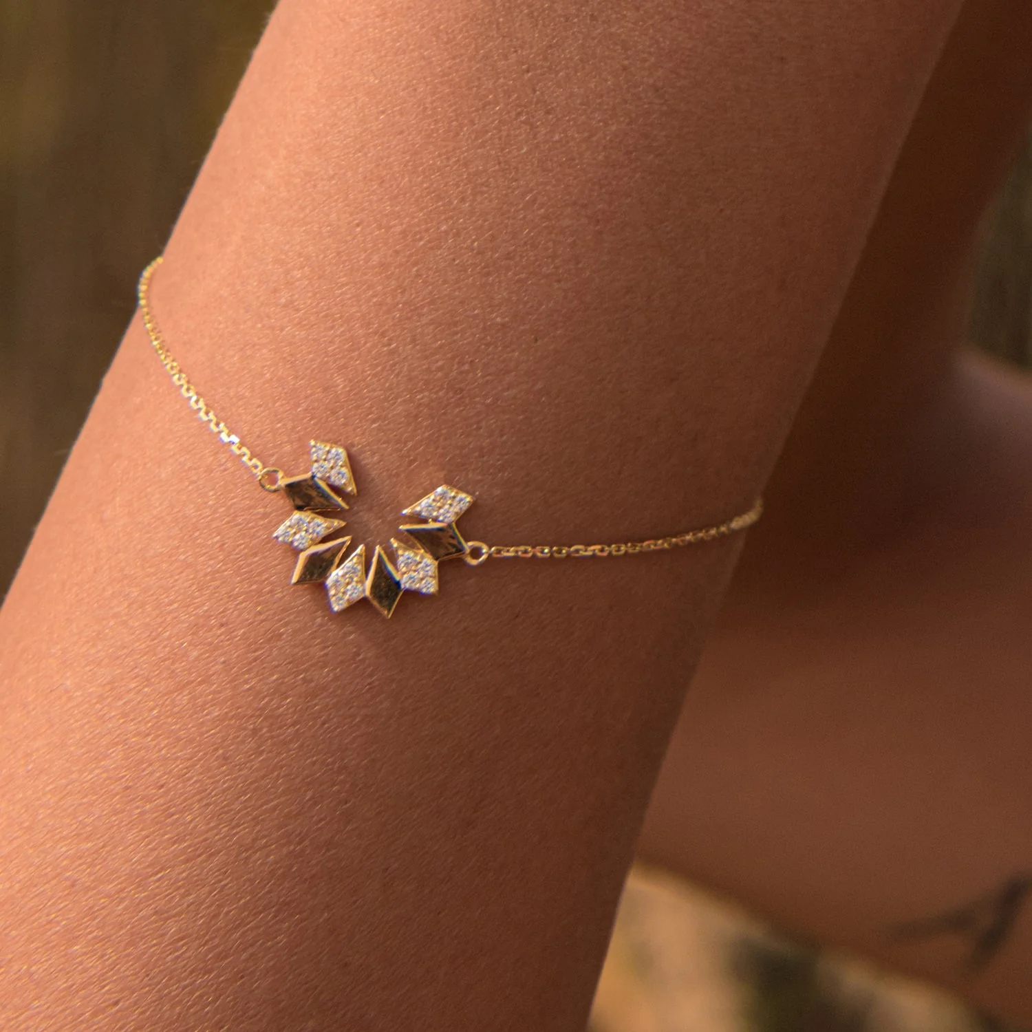 Dahlia Diamond Bracelet - Image 3