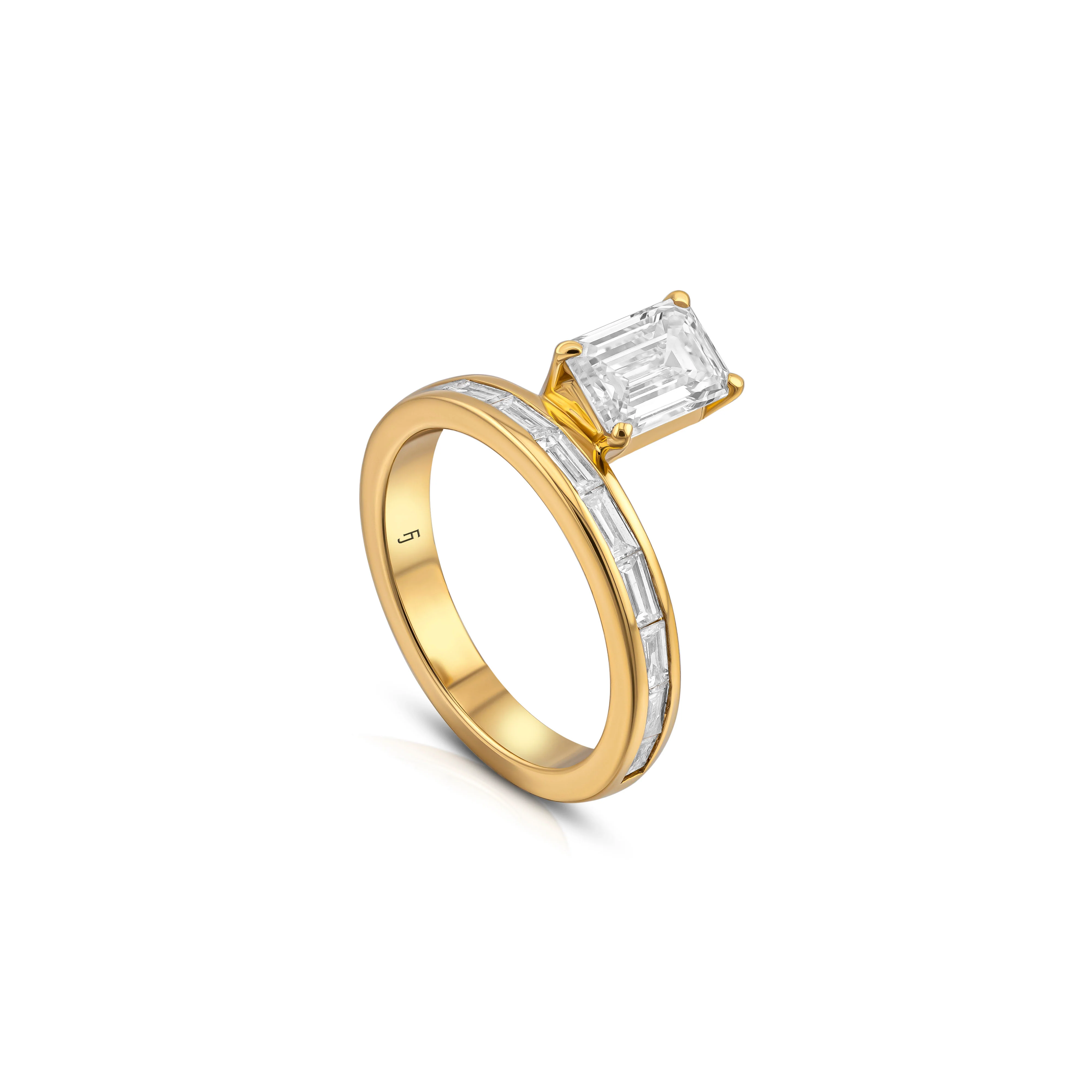 Lumine Baguette Diamond Engagement Ring - Image 4